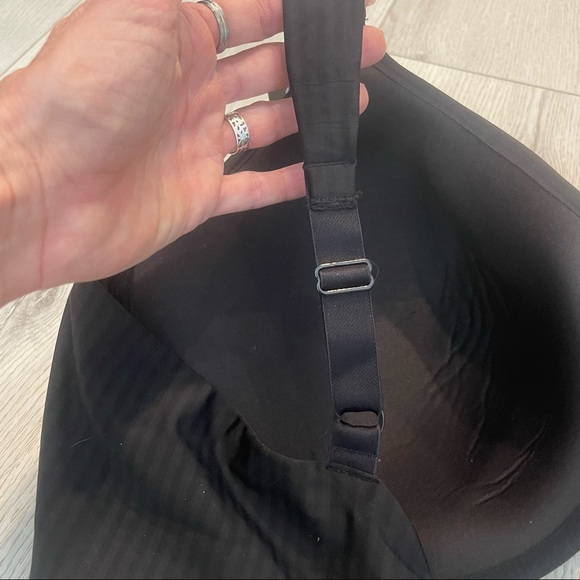 Playtex Secrets Perfectly Smooth Underwire Black Bra Plus Size 44D - Picture 6 of 9